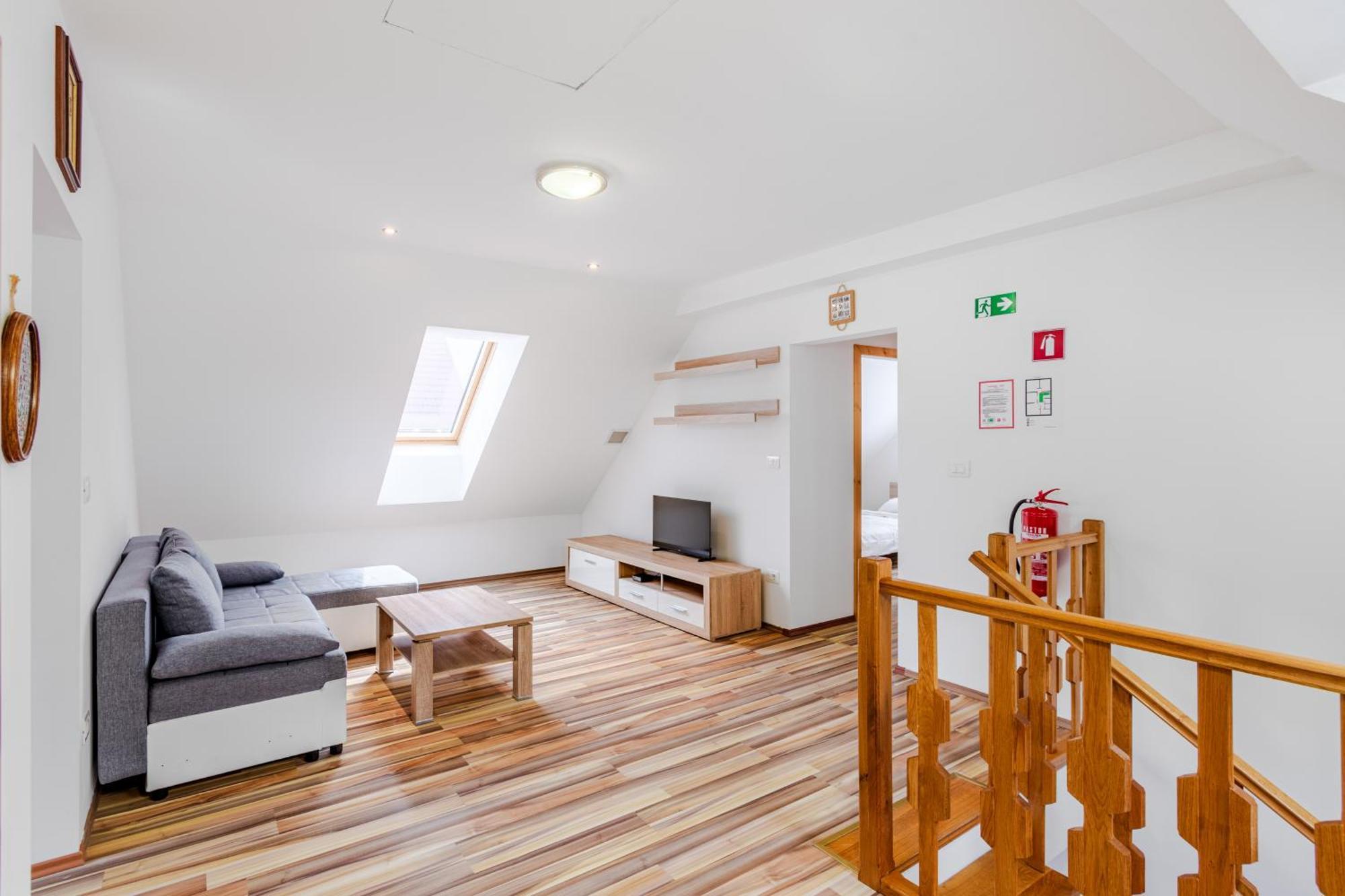 Apartment Pr' Stajercu With Free Onsite Parking Bovec Exterior photo